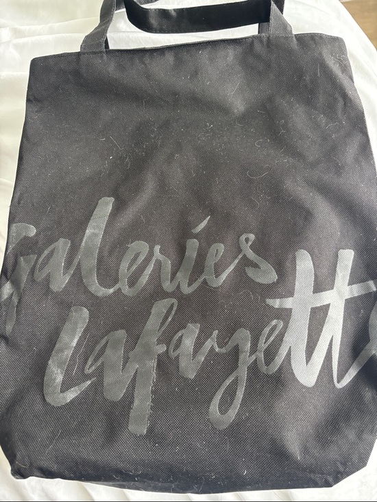 Galeries Lafayette Handbags - Galeries Lafayette black zippered tote bag